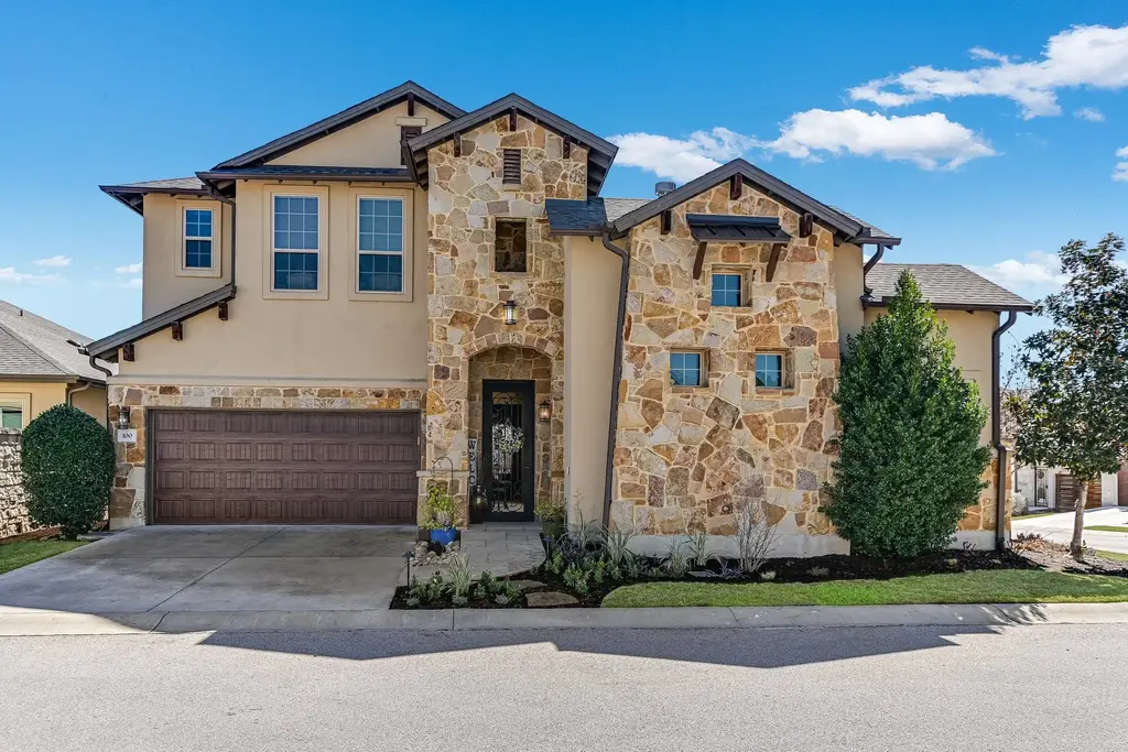 100 Red Rose Drive, Georgetown