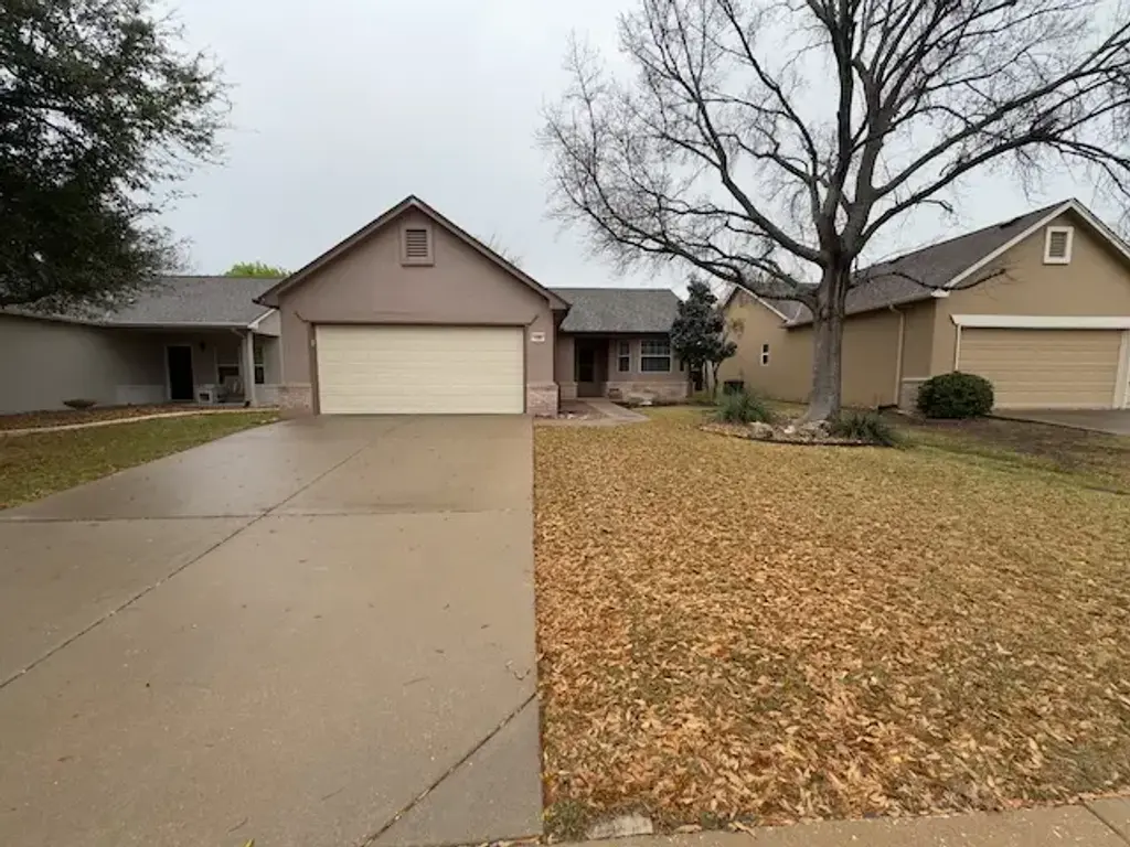 109 Plover Pass, Georgetown
