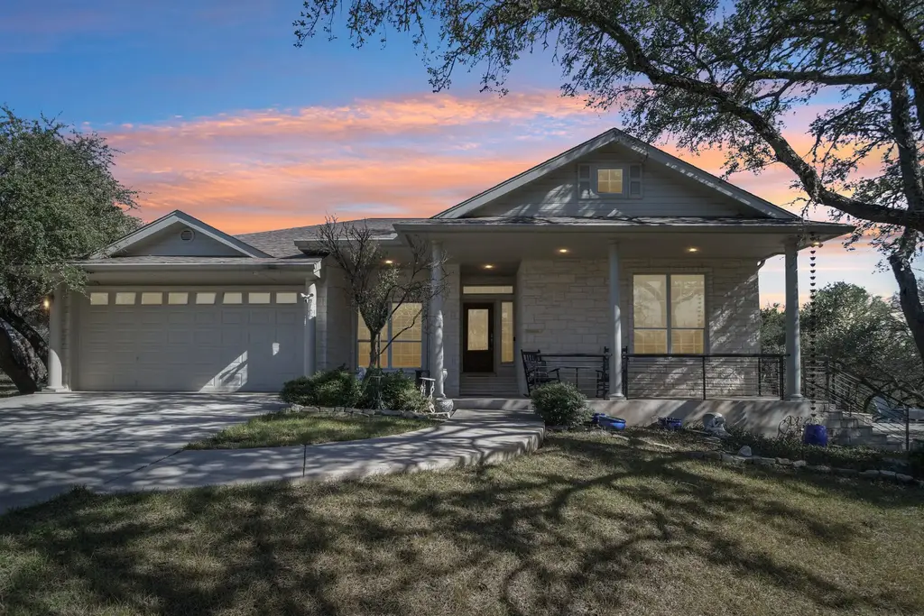 217 Augusta Drive, Wimberley