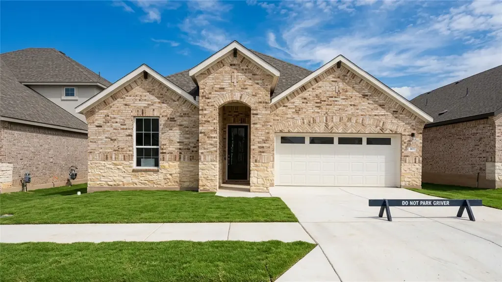 413 Eagle Canyon Drive, Leander