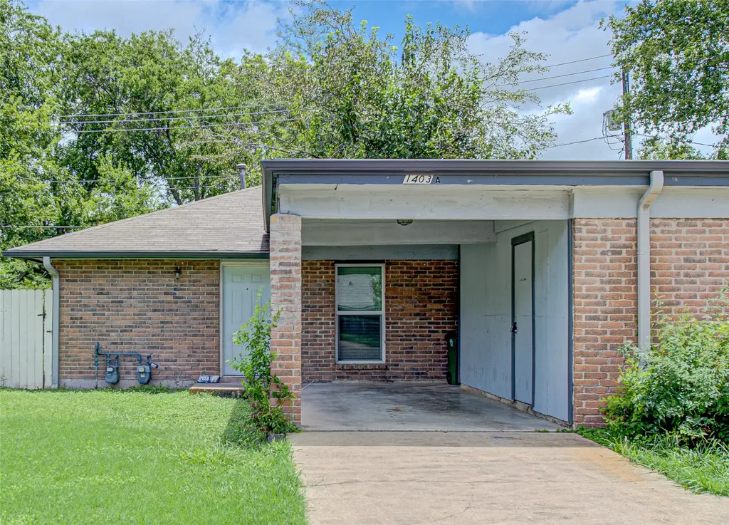 1403 Click Cove A, Austin