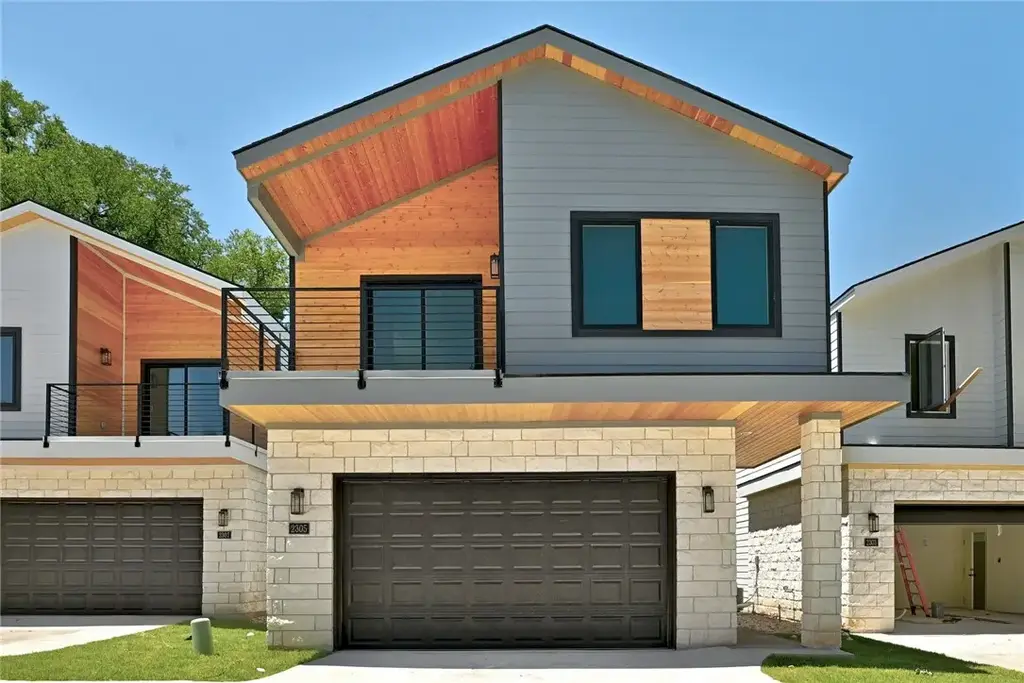 2305 Century Tree Cove, Austin