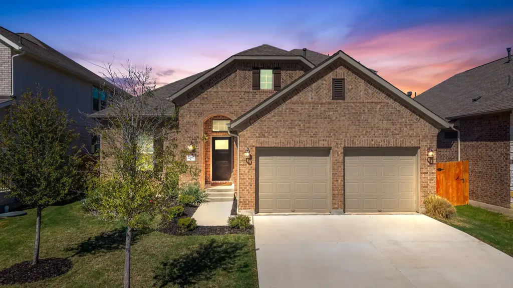 22610 Fountaingrass Lane, Lago Vista