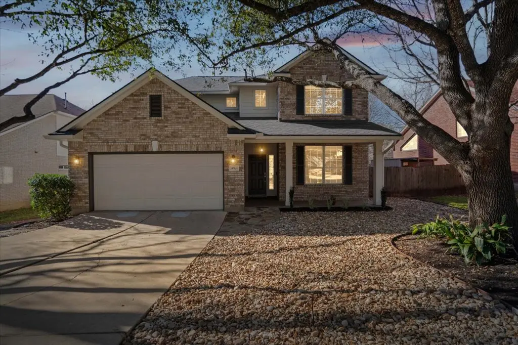 Photo of Listing #8810877