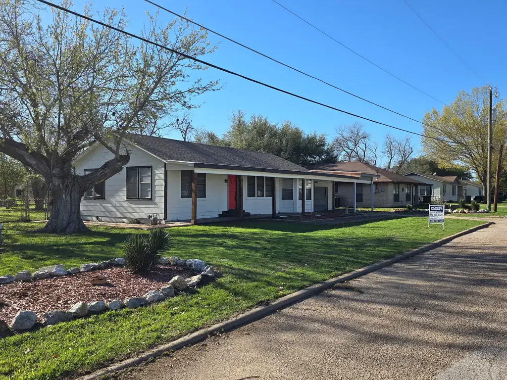 305 N 5th Street, Thorndale