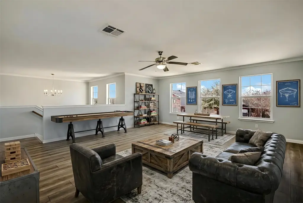222 Herrera Trail, Hutto