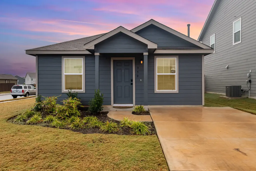 350 Gypsum Valley, San Marcos