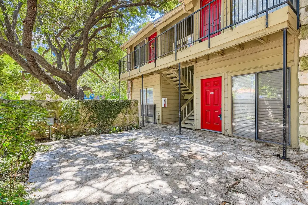 708 Graham Place 101, Austin