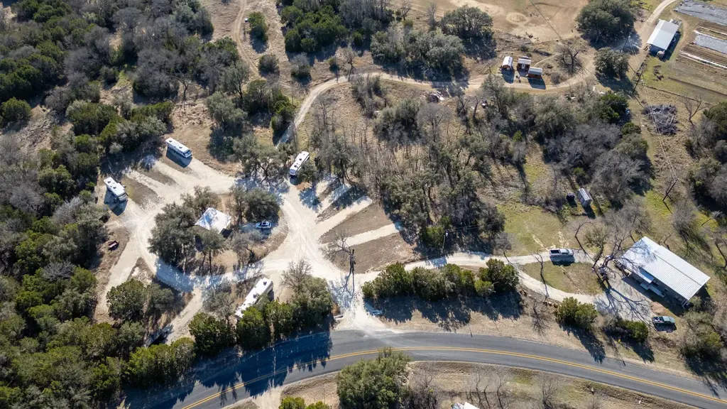 16588 N Us Highway 281 Highway, Lampasas
