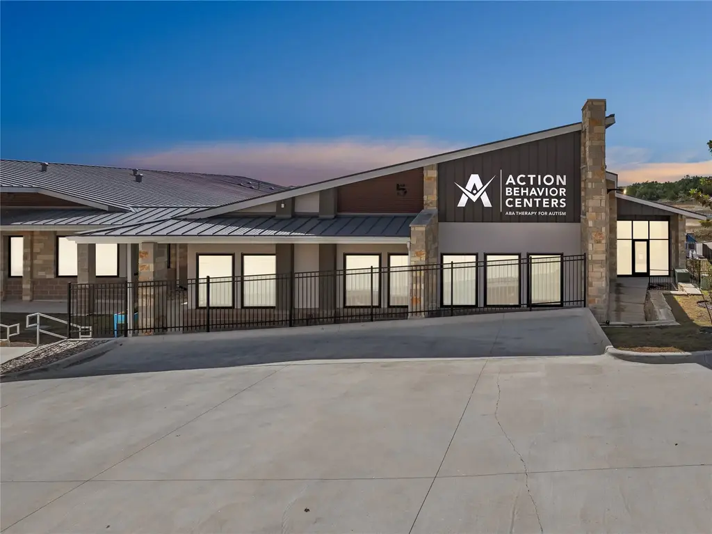 13341 W Hwy 290 5 And 6-200, Austin