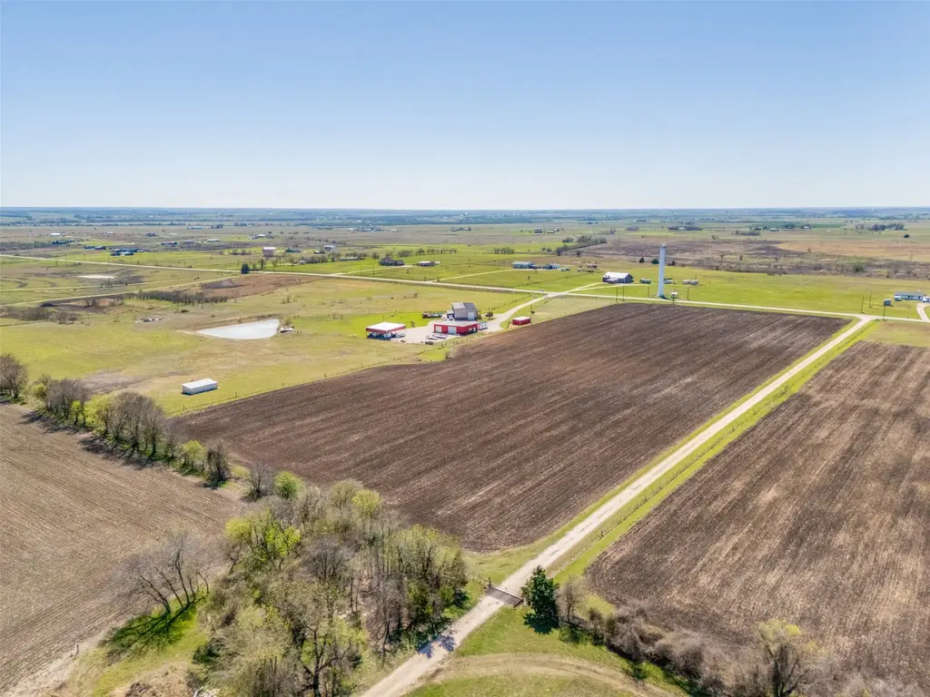 1295 County Road 432, Taylor