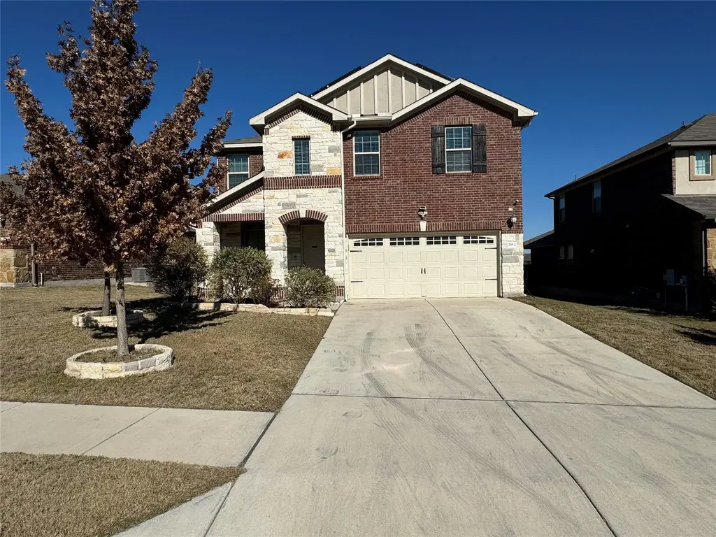 2912 Barbed Wire Street, Round Rock
