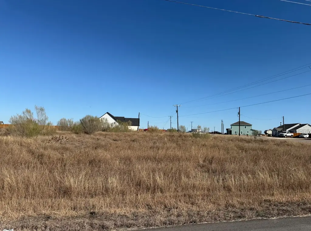 109 Desperado Loop, Del Valle