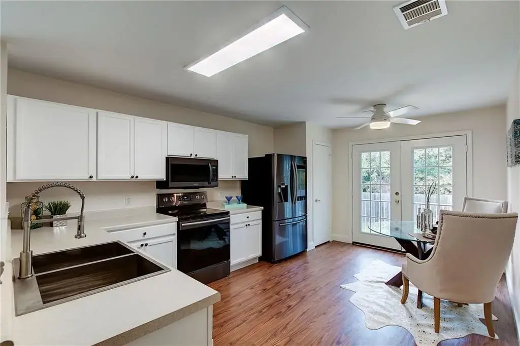 7107 Alegre Pass, Austin
