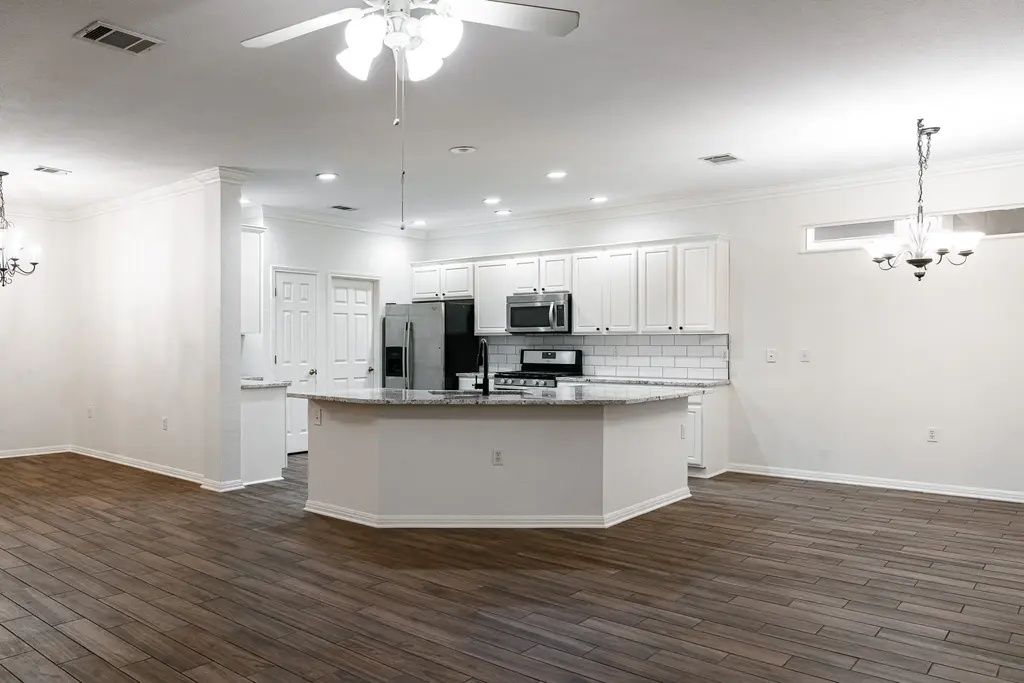 124 Dewberry Drive, Georgetown