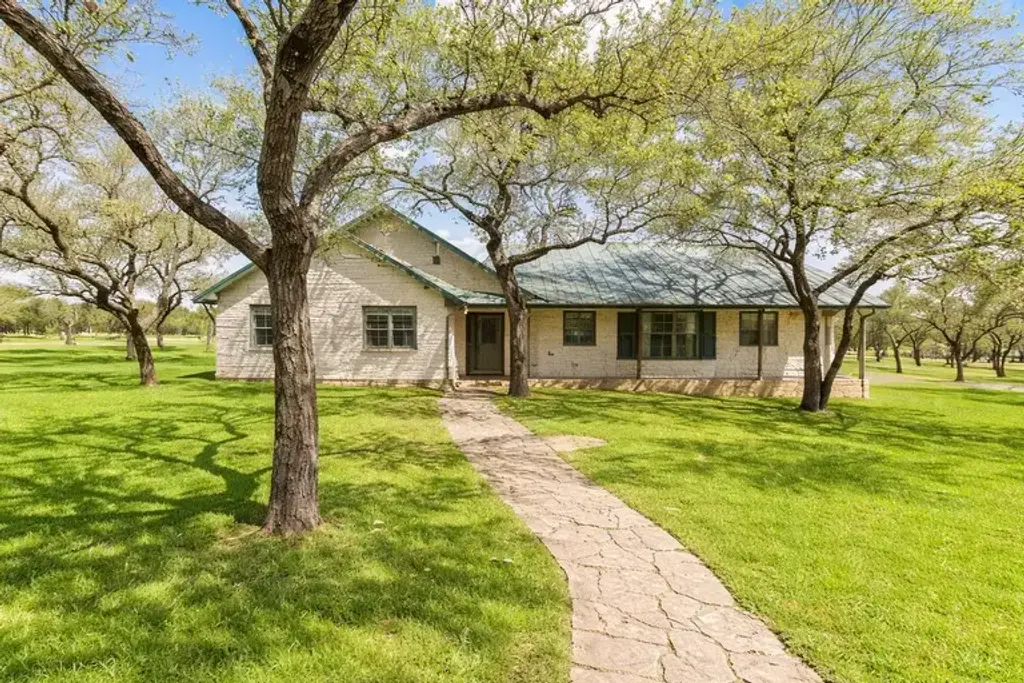 434 W Turner Court, Johnson City