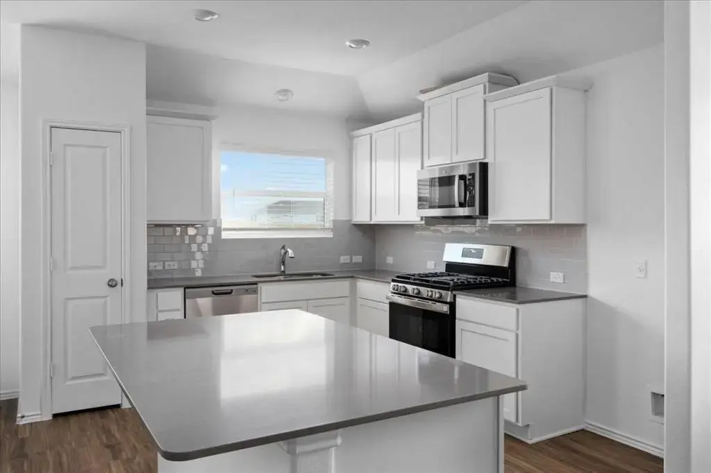 329 Escondido Circle, San Marcos