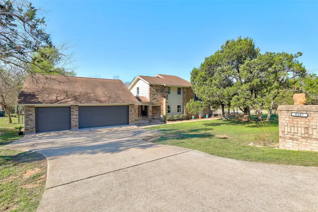 8207 Espanola Trail, Austin
