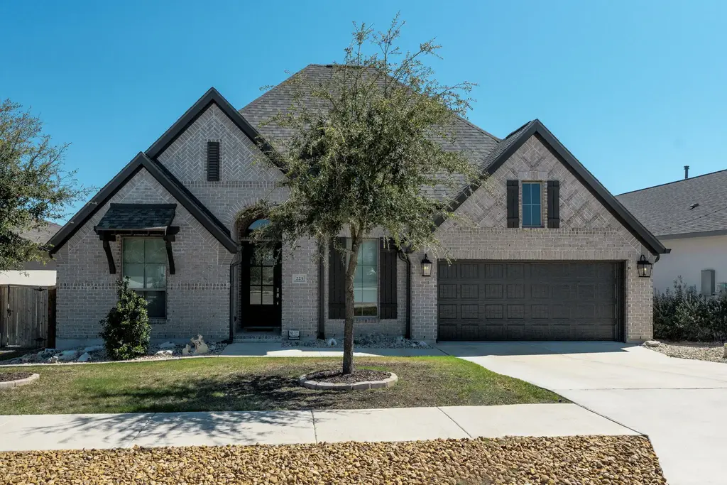 223 Trailing Lantana Lane, San Marcos