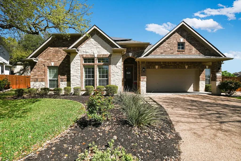 3420 Carya Court, Round Rock