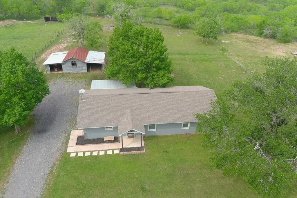 3363 Fm 713, Lockhart