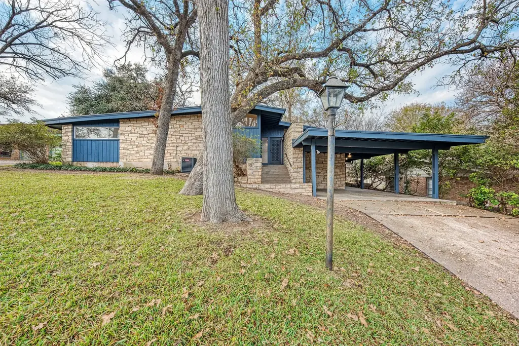 1615 Elmhurst Drive, Austin