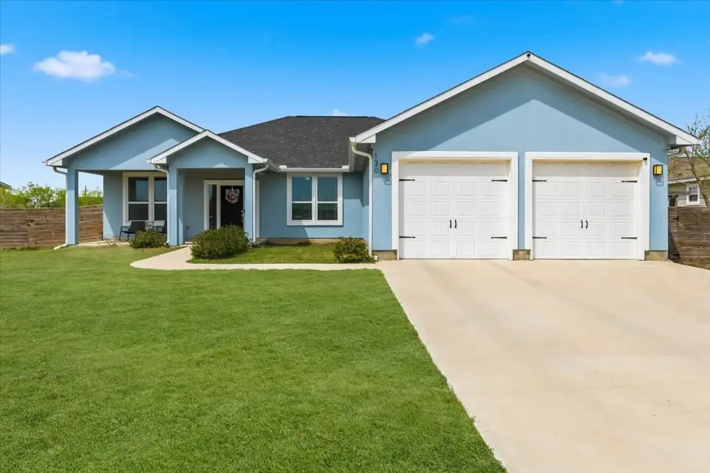 130 Coyote Ridge Drive, Cedar Creek