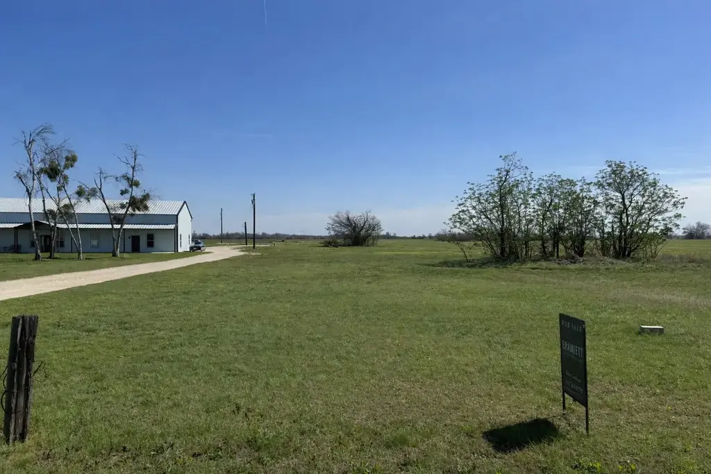 680 County Road 337 Road, Granger