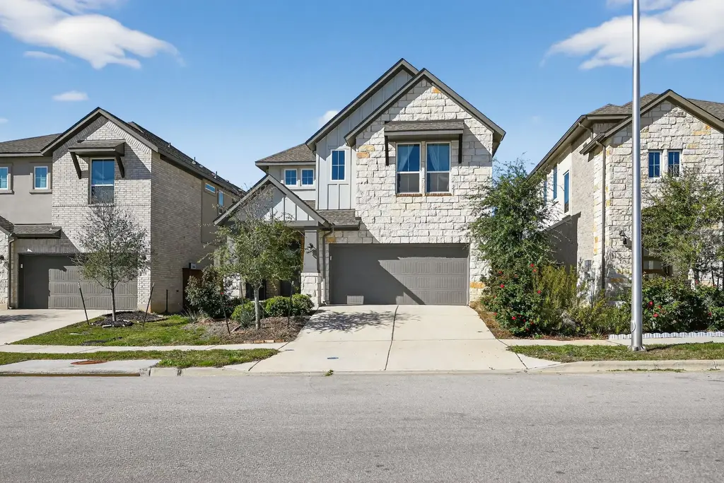 2213 Stampede Drive, Leander