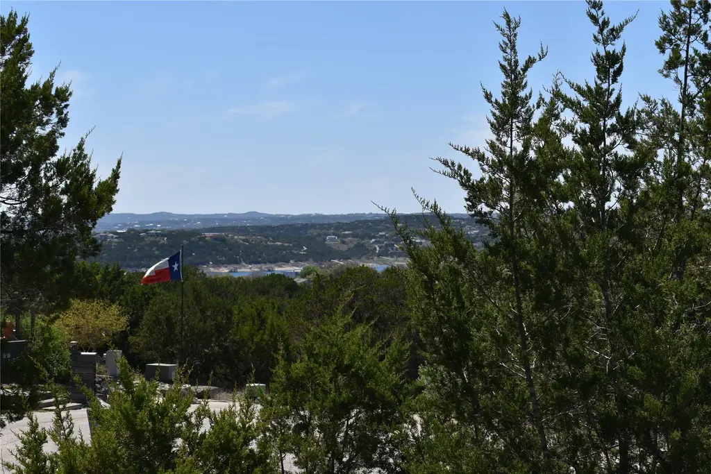 20000 Colonial Lane, Lago Vista