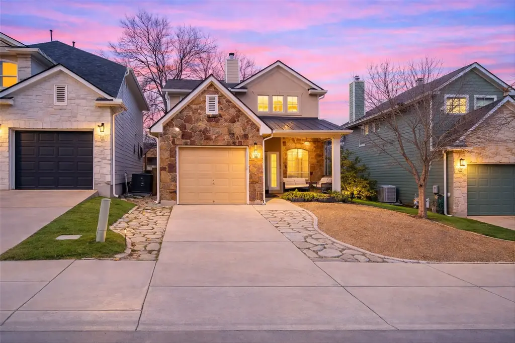 1810 Village Oak Court, Austin
