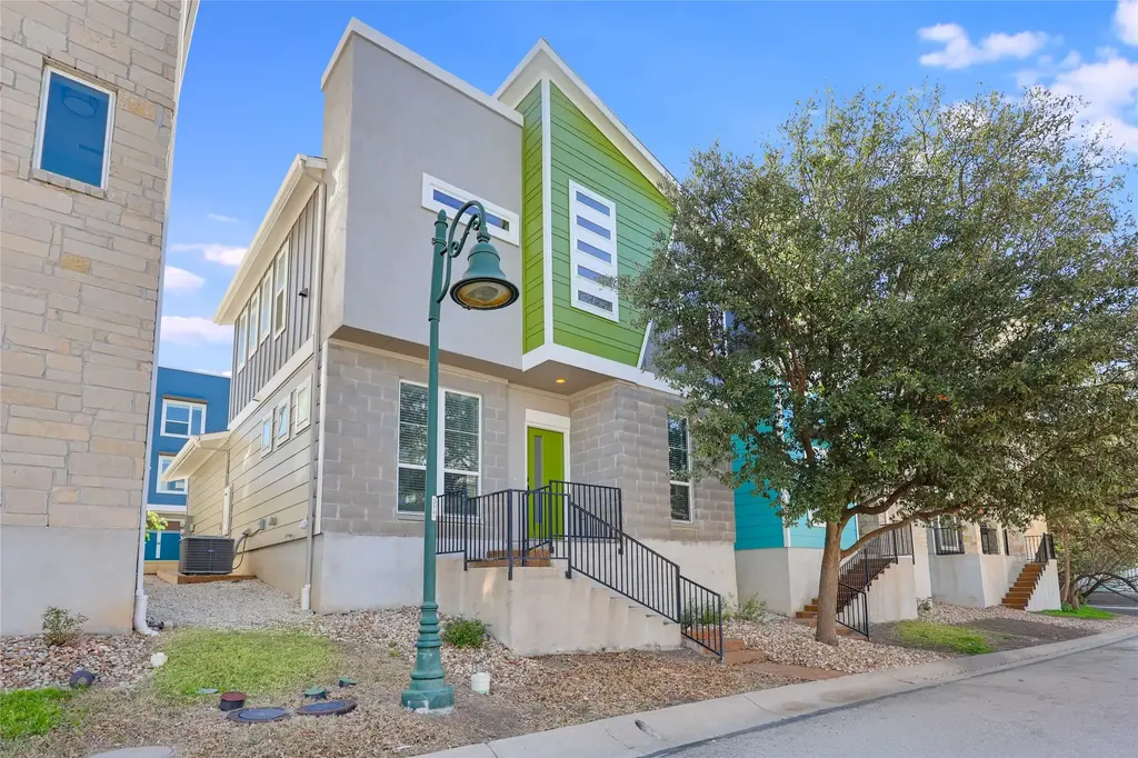 2009 Sager Drive 270c, Austin