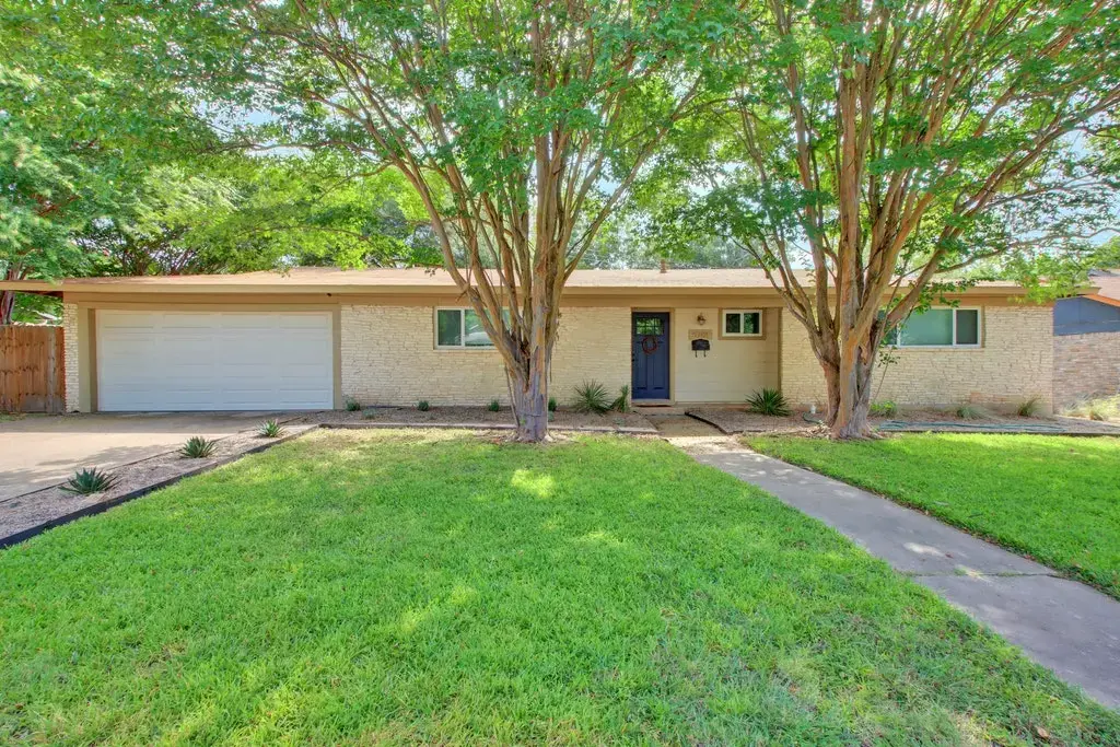 5701 Westminster Drive, Austin