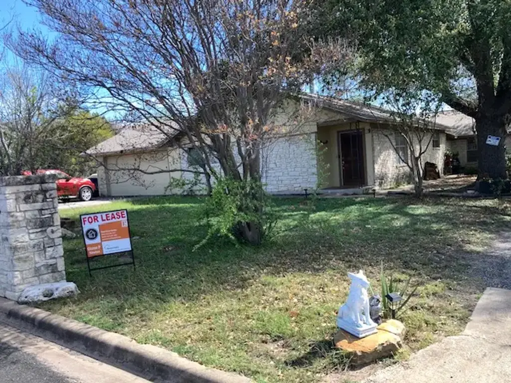 12401 Shadyview Drive A, Austin