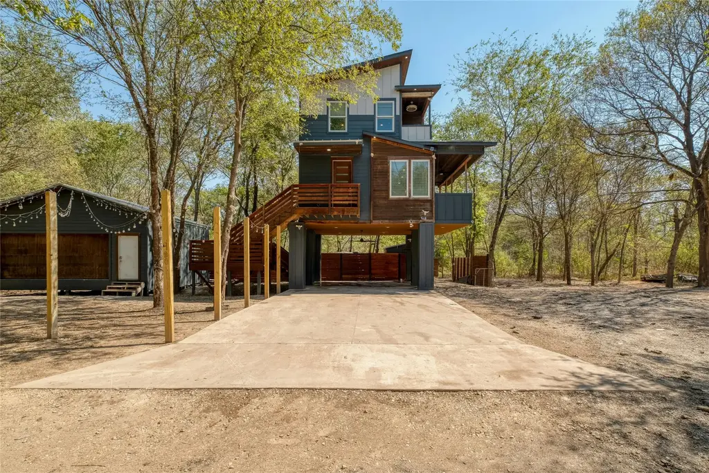 4005 Veldt Drive, Austin