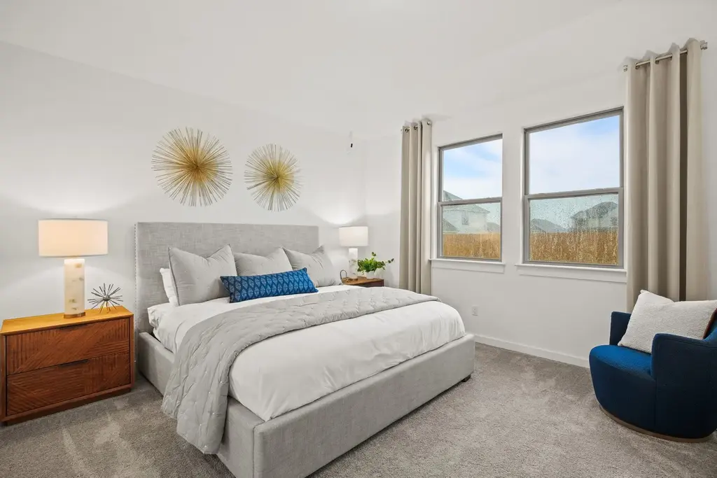 446 Lucky Avenue, Elgin