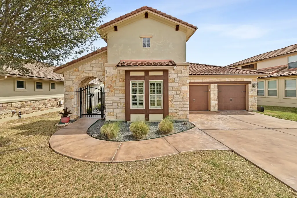 1812 Cantina Sky Drive, Leander