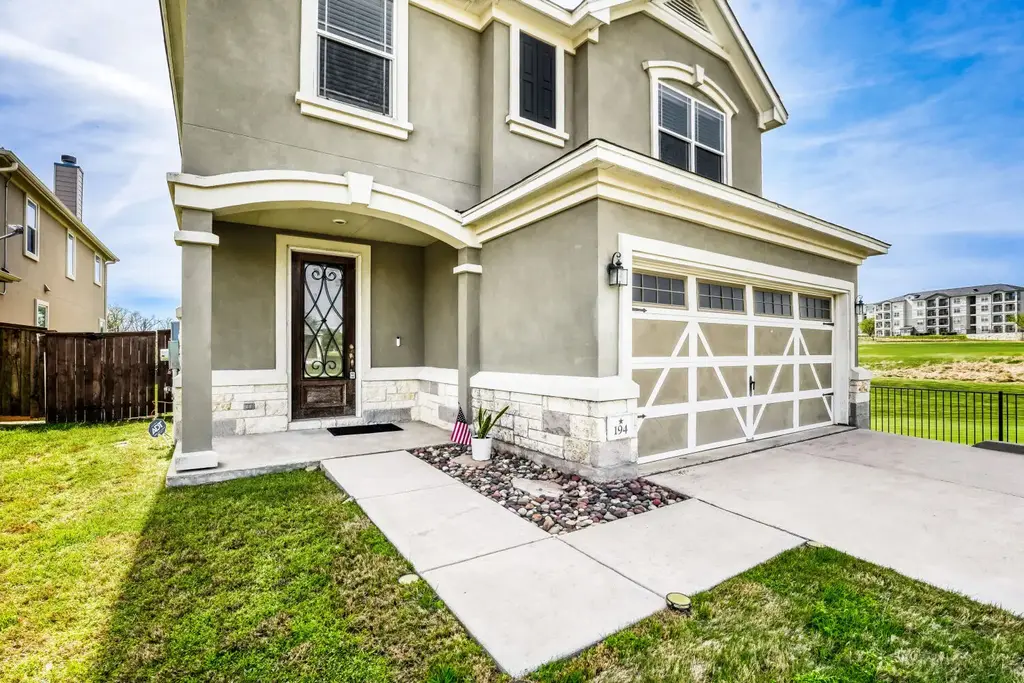 194 Danish Drive 40, Hutto