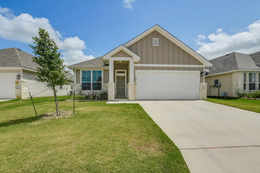 8818 Happy Valley Drive, Temple