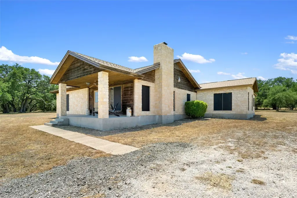 120 Craigen Road, Liberty Hill