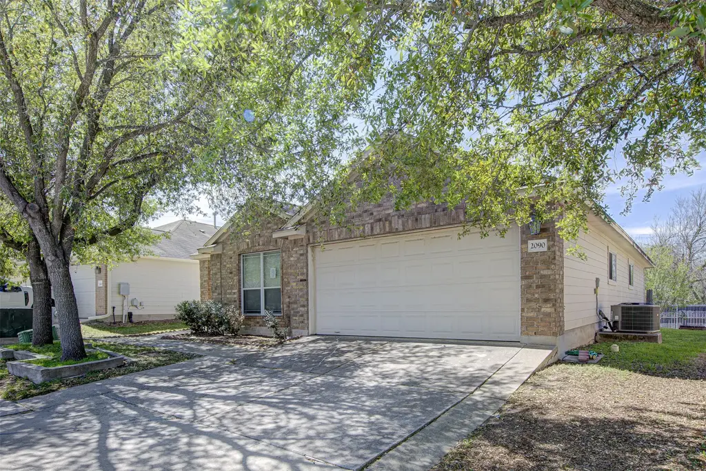 2090 Intrepid Drive, Buda