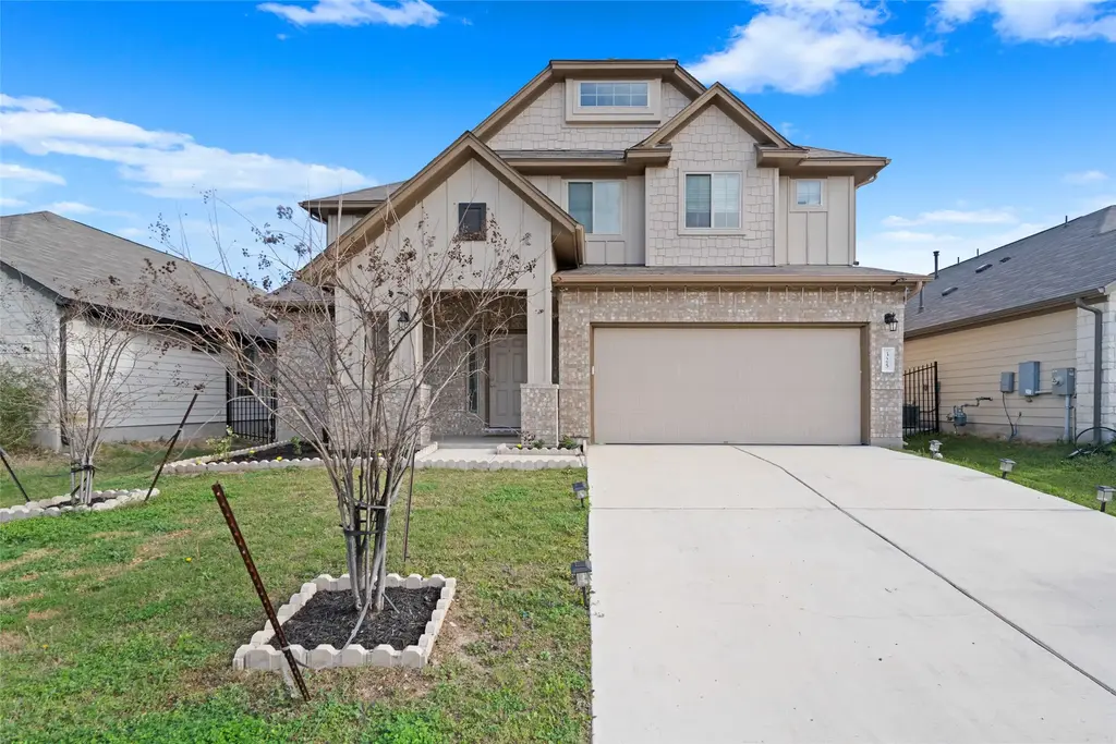 325 La Joya Pass, Leander