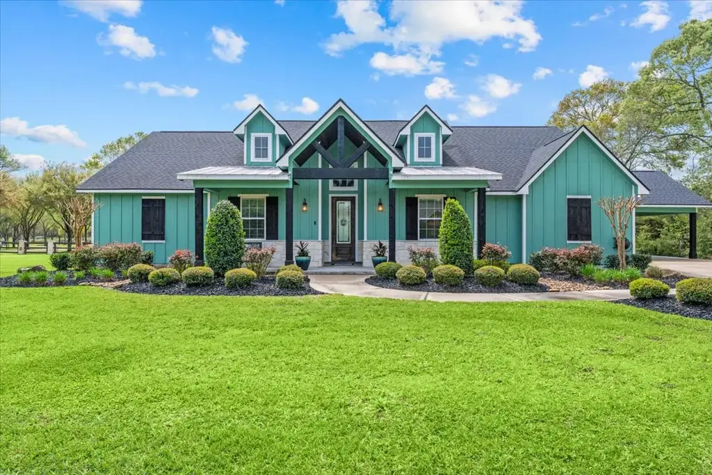 15637 Knotty Oaks Trail, Magnolia