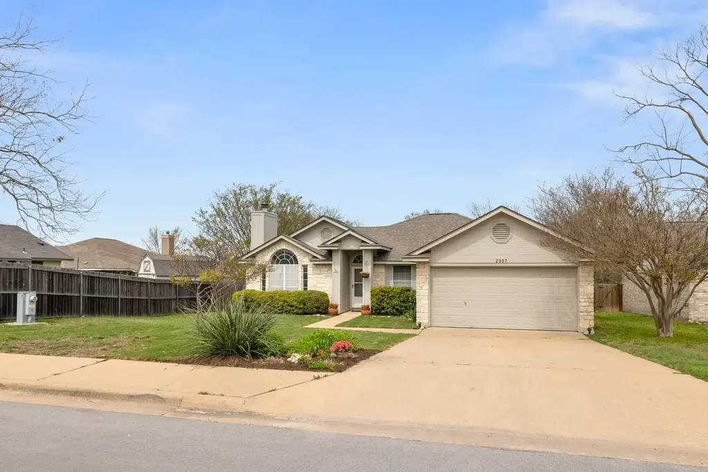 2307 Darnell Drive, Cedar Park