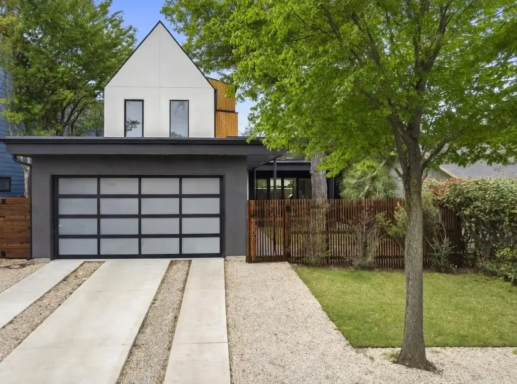 2306 S 2nd Street, Austin