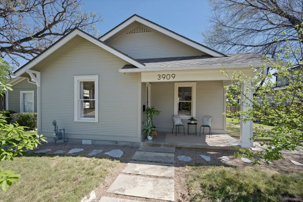 3909 Becker Avenue, Austin