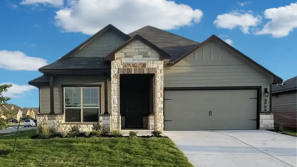 192 Beth Ann Loop, Taylor