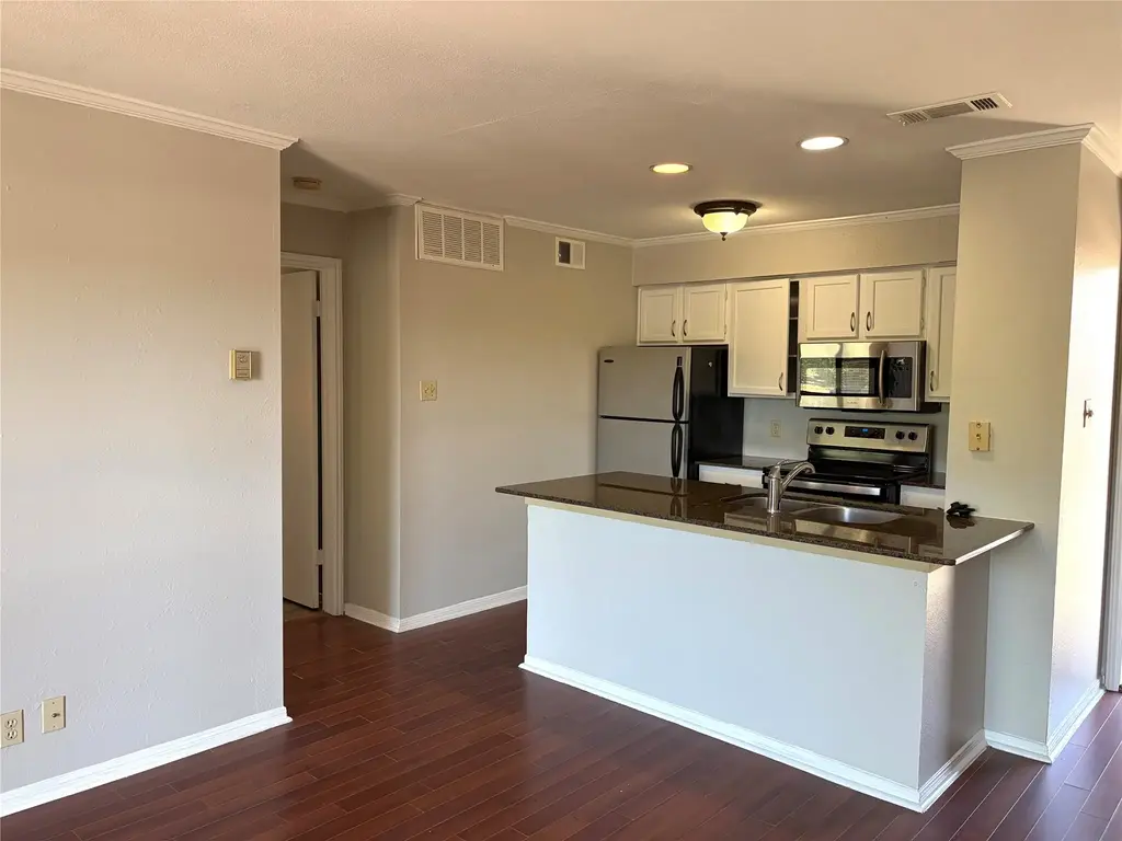 8888 Tallwood Drive 1201, Austin