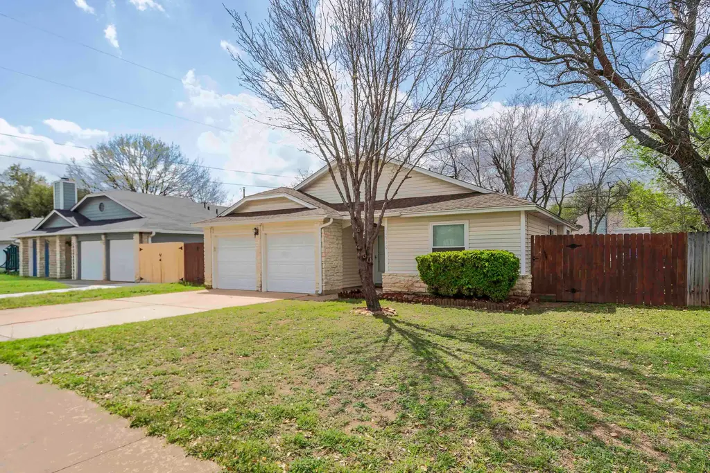 1910 Andover Drive, Round Rock
