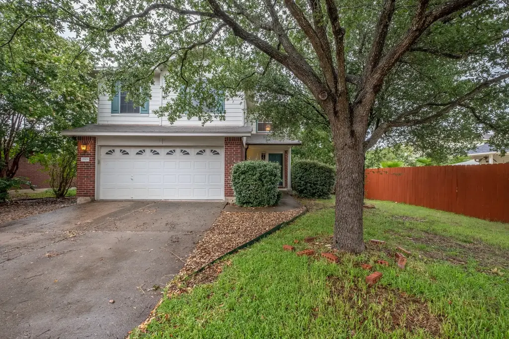 15509 Miss Adriennes Path, Pflugerville